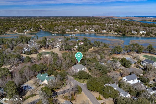 2201 Pinehurst Place, Wilmington, NC 28405