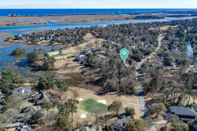 2201 Pinehurst Place, Wilmington, NC 28405