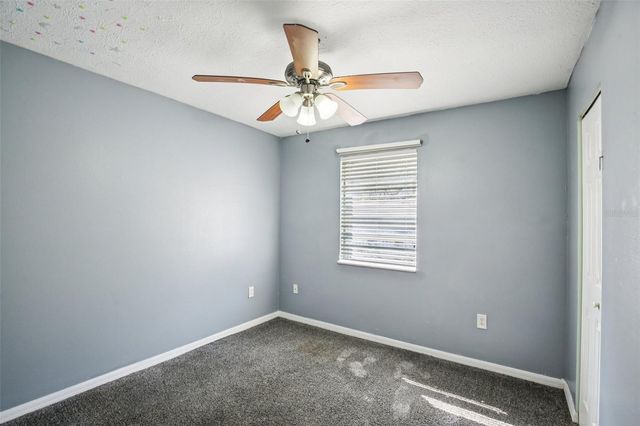 3905 WEST LAKE DRIVE, Seffner, FL 33584