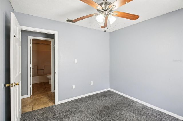 3905 WEST LAKE DRIVE, Seffner, FL 33584