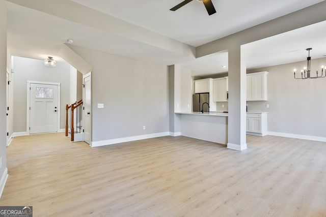 35 Oak Road, Locust Grove, GA 30248