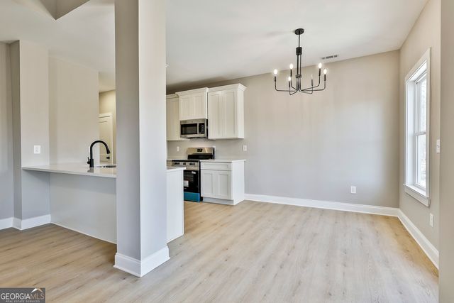 35 Oak Road, Locust Grove, GA 30248