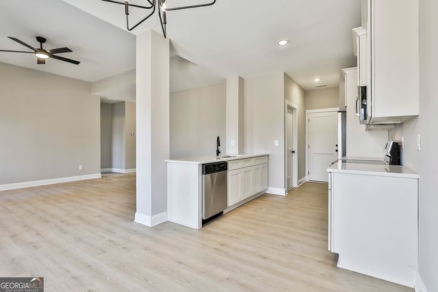 35 Oak Road, Locust Grove, GA 30248