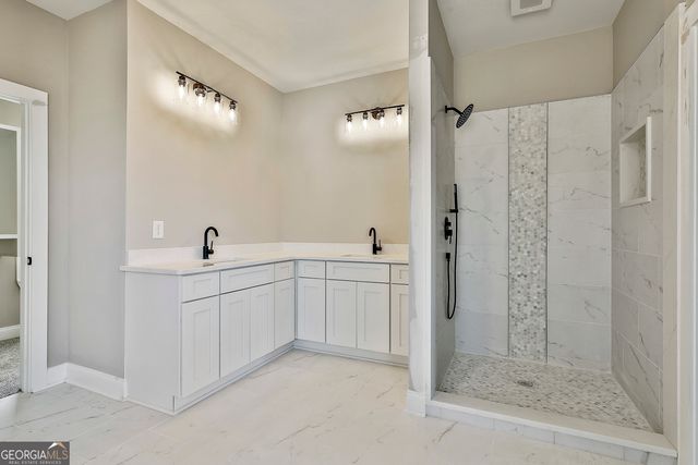 35 Oak Road, Locust Grove, GA 30248