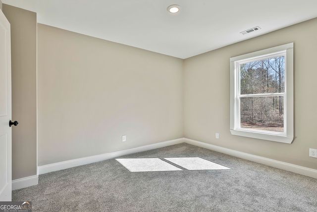 35 Oak Road, Locust Grove, GA 30248