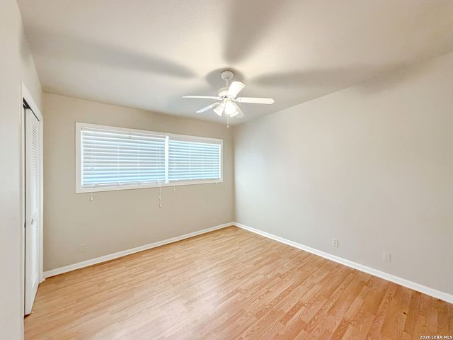 1210 Skyline, Canyon Lake, TX 78133