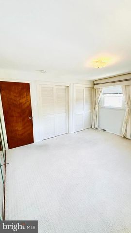 237 5TH AVE, Cherry Hill, NJ 08002