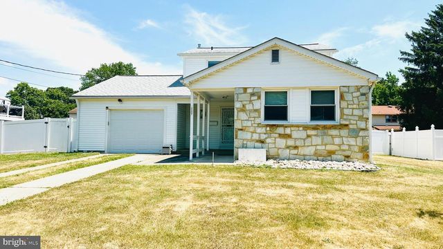 237 5TH AVE, Cherry Hill, NJ 08002