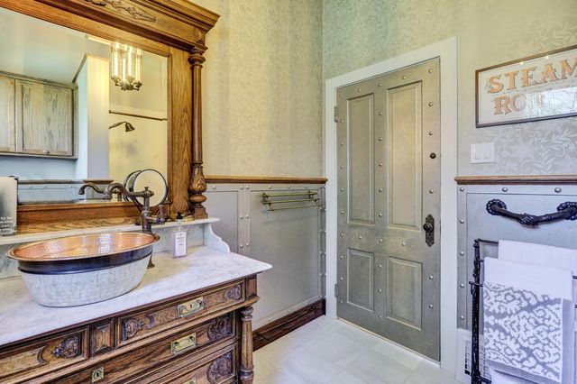 203 Prospect St, Nevada City, CA 95959