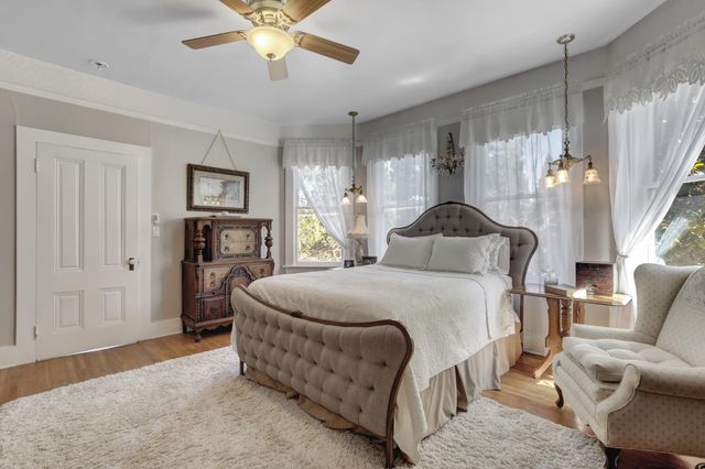 203 Prospect St, Nevada City, CA 95959