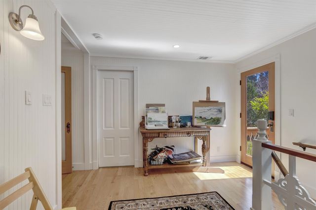 203 Prospect St, Nevada City, CA 95959