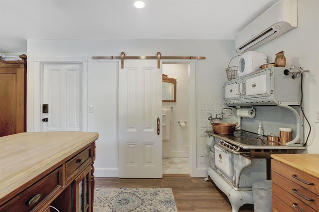 203 Prospect St, Nevada City, CA 95959