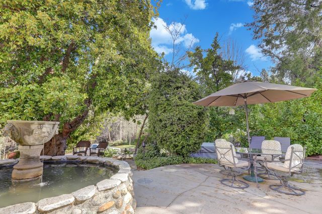 203 Prospect St, Nevada City, CA 95959