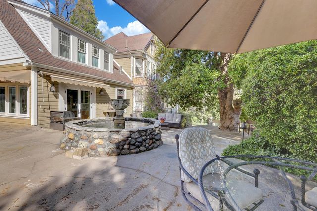 203 Prospect St, Nevada City, CA 95959