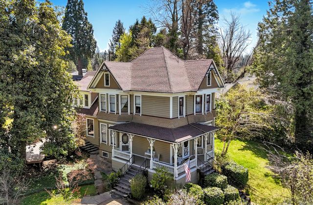 203 Prospect St, Nevada City, CA 95959
