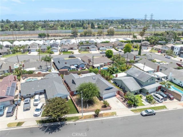 19532 Independence Lane, Huntington Beach, CA 92646