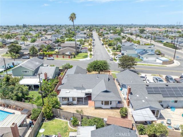 19532 Independence Lane, Huntington Beach, CA 92646