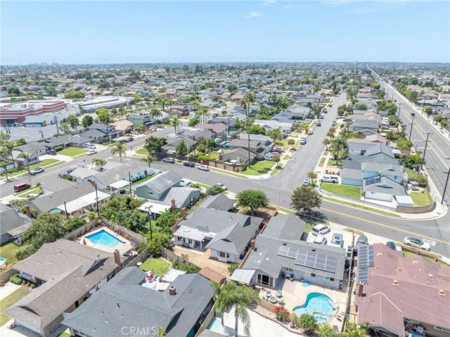 19532 Independence Lane, Huntington Beach, CA 92646