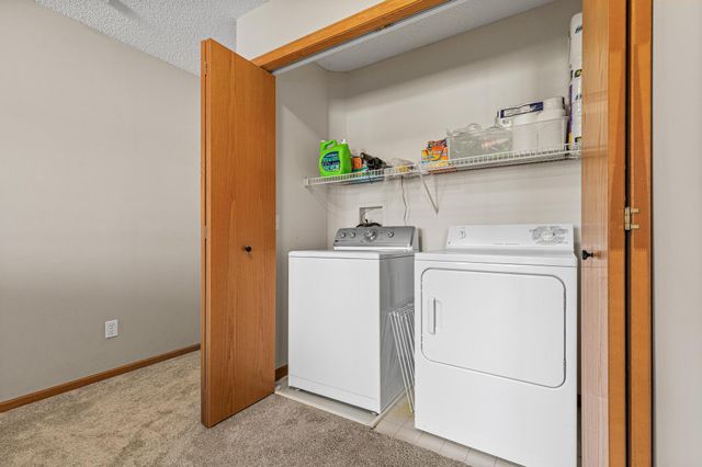 6256 158th Street W 57, Apple Valley, MN 55124