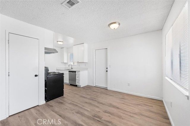 7616 Xavier Avenue, California City, CA 93505