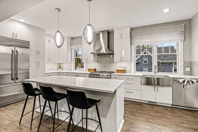103 W Davis Avenue, Ann Arbor, MI 48103