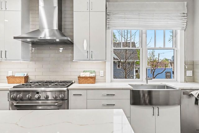 103 W Davis Avenue, Ann Arbor, MI 48103