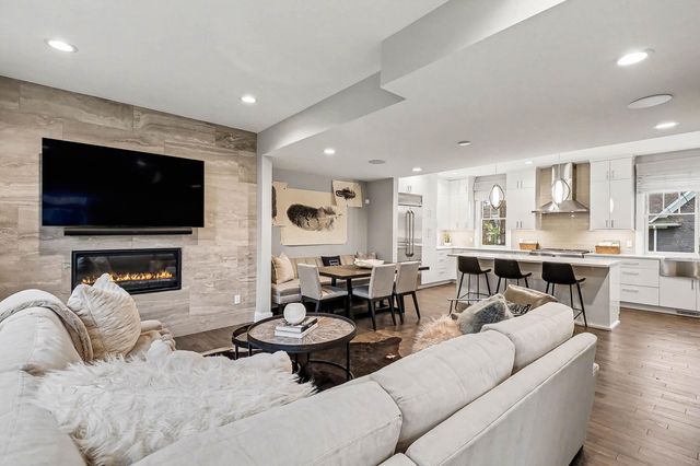 103 W Davis Avenue, Ann Arbor, MI 48103