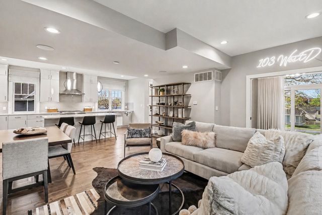 103 W Davis Avenue, Ann Arbor, MI 48103