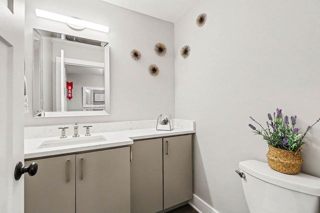 103 W Davis Avenue, Ann Arbor, MI 48103