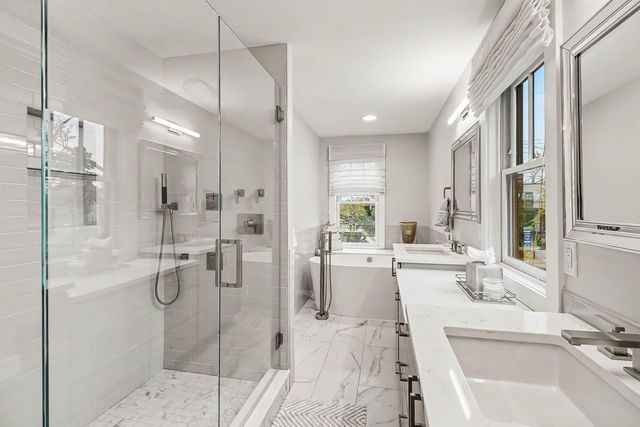 103 W Davis Avenue, Ann Arbor, MI 48103