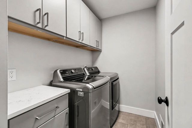 103 W Davis Avenue, Ann Arbor, MI 48103