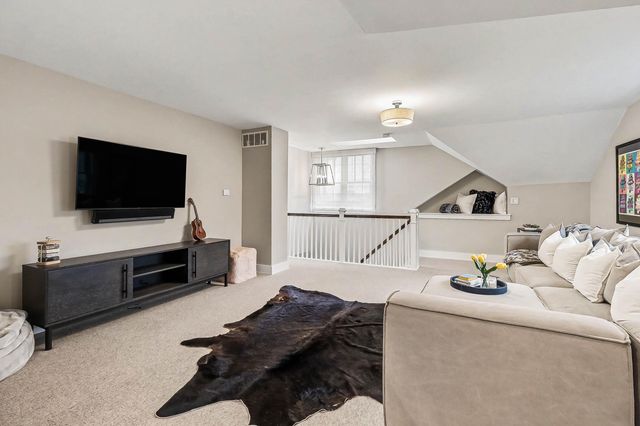 103 W Davis Avenue, Ann Arbor, MI 48103
