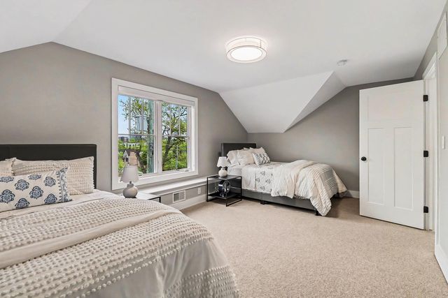103 W Davis Avenue, Ann Arbor, MI 48103
