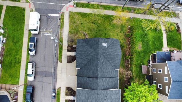 103 W Davis Avenue, Ann Arbor, MI 48103