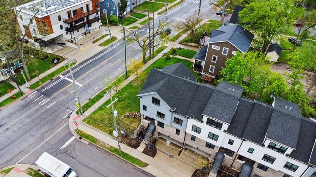 103 W Davis Avenue, Ann Arbor, MI 48103