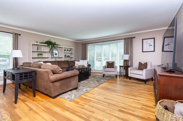 52203 Belle Arbor Drive, Shelby Twp, MI 48316