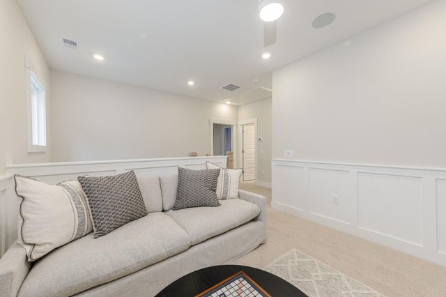 5008 Buggs Lane, Summerville, SC 29485