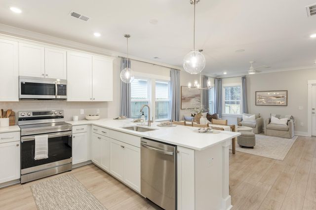 5008 Buggs Lane, Summerville, SC 29485