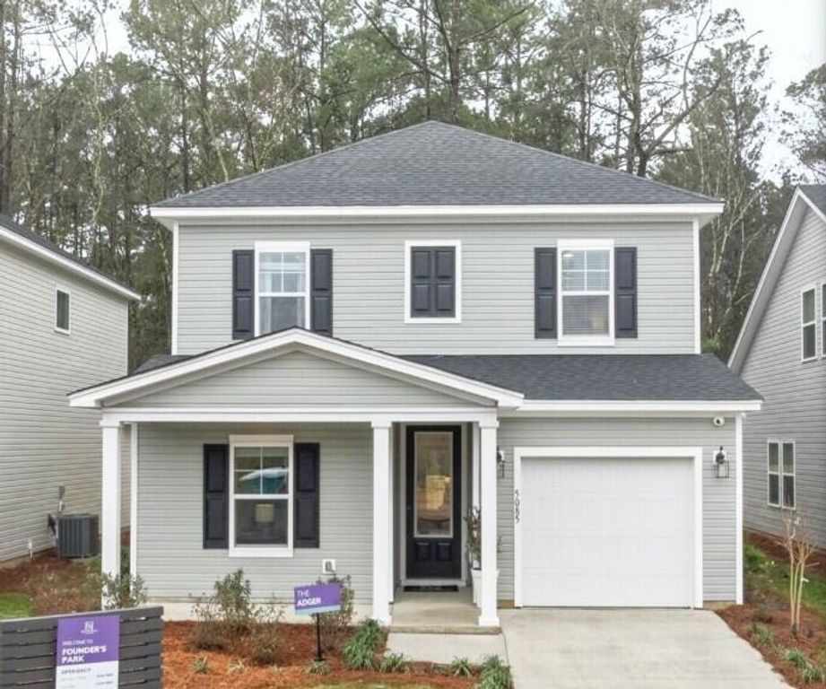 Image 1 of property listing at 5008 Buggs Lane, Summerville, SC 29485