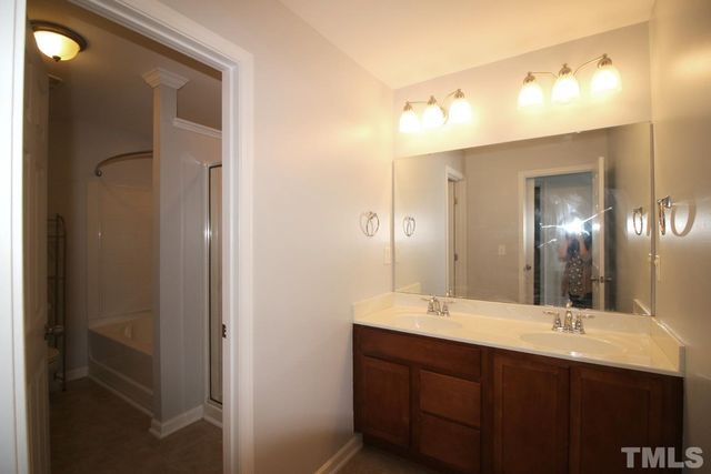 1121 Consortium Drive 114, Raleigh, NC 27603