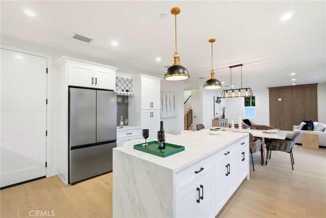 12917 El Dorado Ave, Sylmar, CA 91342