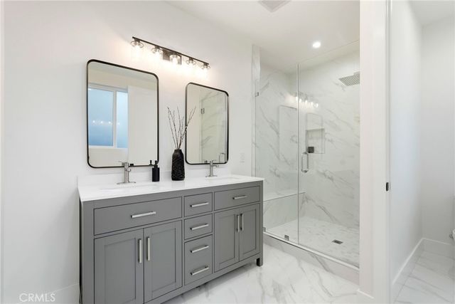 12917 El Dorado Ave, Sylmar, CA 91342