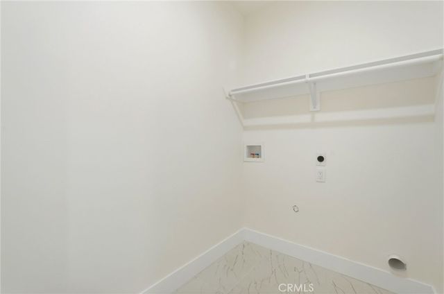 12917 El Dorado Ave, Sylmar, CA 91342