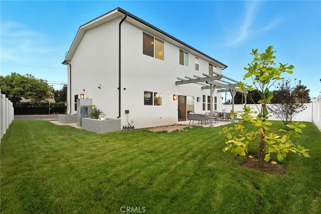 12917 El Dorado Ave, Sylmar, CA 91342