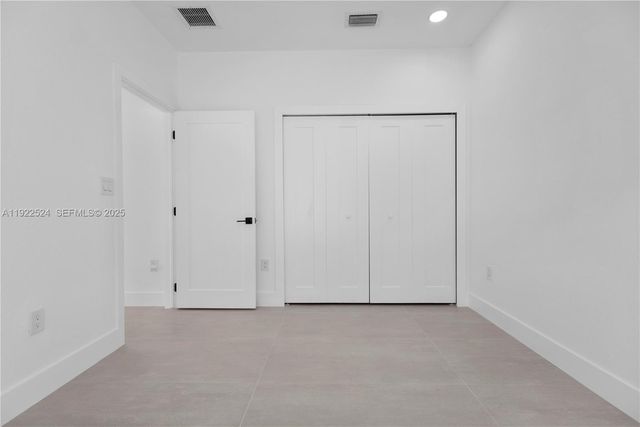 13415 SW 282nd St, Homestead, FL 33033