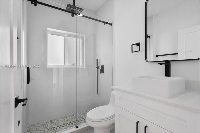 13415 SW 282nd St, Homestead, FL 33033