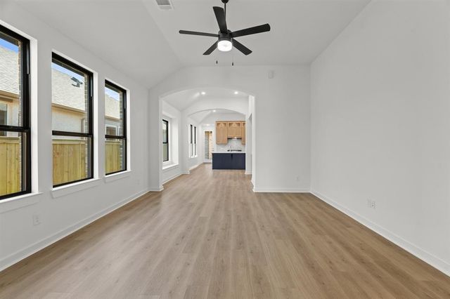 21211 Electric Light Trail, Cypress, TX 77433