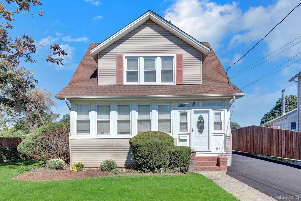 169 Butler Street, Westbury, NY 11590 — exterior