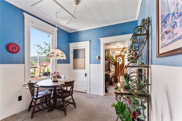 432 Holmes Ave, Baden, PA 15005