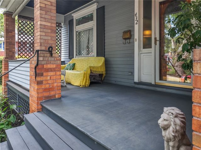 432 Holmes Ave, Baden, PA 15005